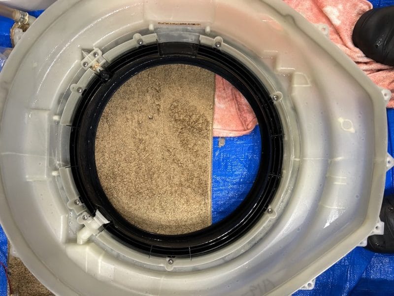 洗濯機分解洗浄後で汚れが綺麗に